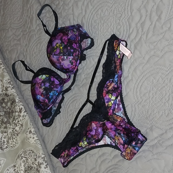 Victoria's Secret Other - VS Brazilian panty&bra
